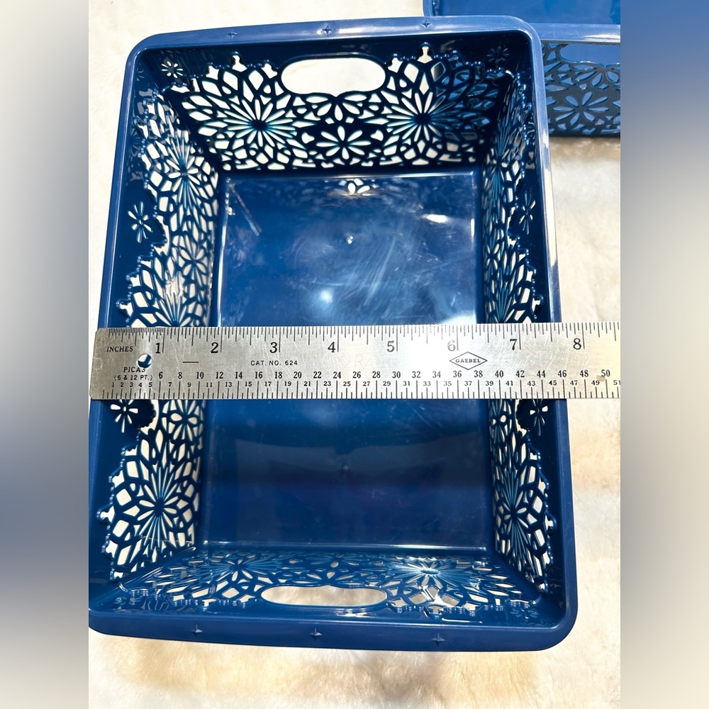 Set of 5 Plastic Daisy Cut Out Storage Baskets Storage Bins Shelf Organizers - Picture 7 of 9